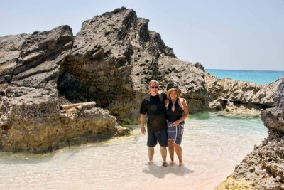 Stephanie and me, Horseshoe Bay, Bermuda DSC03704wb.jpg