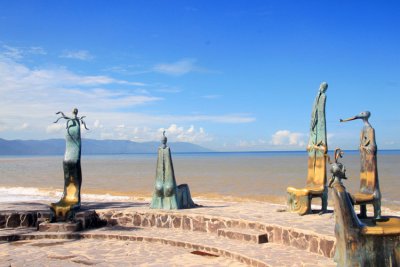 Sculptures on Waterfront