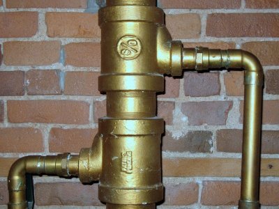 Hot Water Pipe - Frank