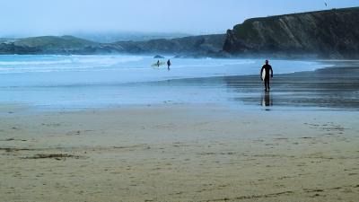 Along the Surfline, by Alistair