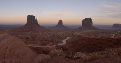 Monument Valley Panorama #01.jpg