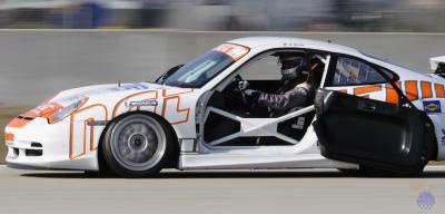 Porsche 911 (GT3) losing a door