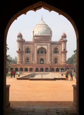 SAFDARJUNG'S TOMB, Delhi