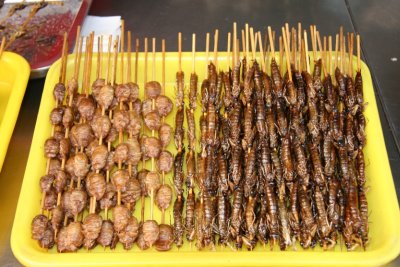 Dong Hua Men Night Market