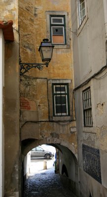 Arch and lantern 