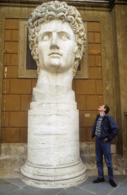 Vatican Museum 1982 012.jpg