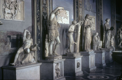 Vatican Museum 1982 021.jpg