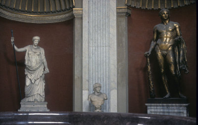 Vatican Museum 1982 062.jpg