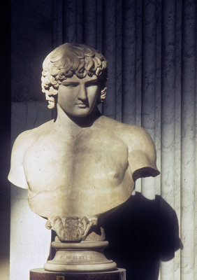 Vatican Museum 1982 065.jpg