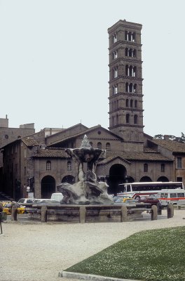 St. Maria in Cosmedin001.jpg