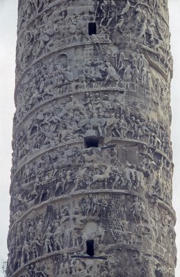 Rome Fora Trajanus Column 026.jpg