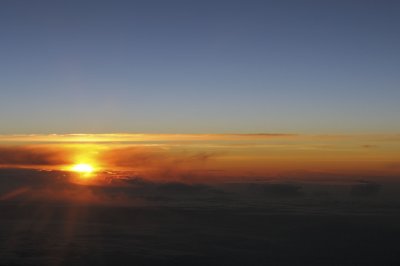 Sunrise at 40000 feet. Lever de soleil  40000 pieds.