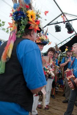 Opening Ceremony - the Mayor and the Vagrants