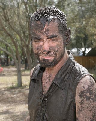 A mud show actor