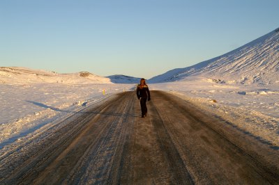 The road to Kleifarvatn