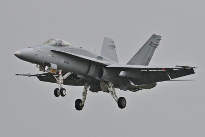 Finnish F18c HN-450.jpg