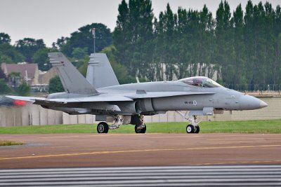 Finnish F18c HN-450 2.jpg