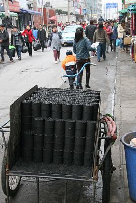 Charcoal delivery cart