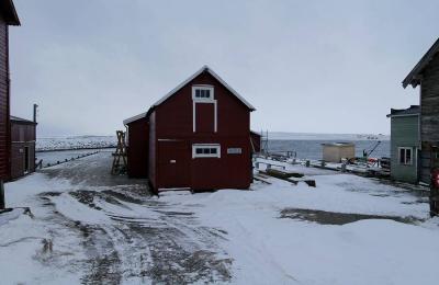 The pictures are from the eastern parts of Finnmark during a trip there in feb. 2006.