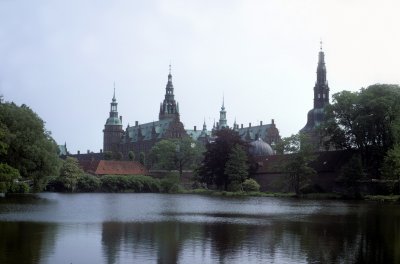 Fredericksberg Castle.jpg