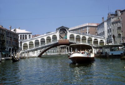 Venice-Rialto Bridge.jpg