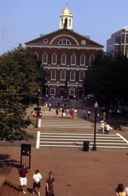 Boston-Faneuil Hall 1.jpg
