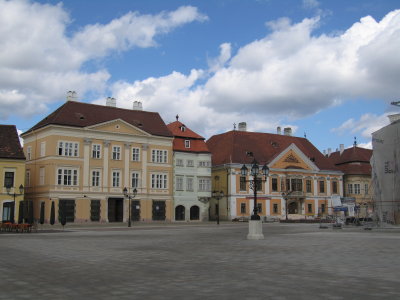 Gyor's main square, which houses what we discovered as one of the best restaurants in Hungary.