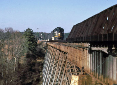 SCL Train 76