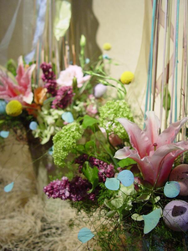 easter 06 (L) (close up)
