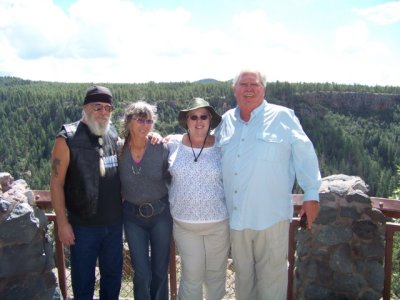 A scenic overlook<BR>above Sedona, AZ