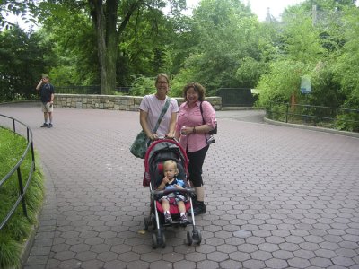Mom, Will and Gran J at the National Zoo