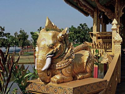 #100-Image of an elephant