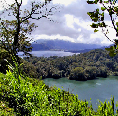 Lake Buyan (foreground), Lake Templingan (background)