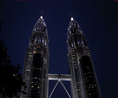 Petronas Twin Towers, night