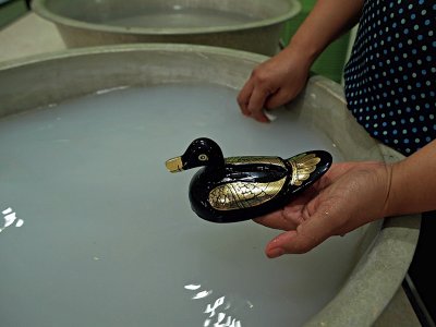 Lacquerware after a bath