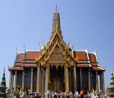 Royal pantheon (Prasat Phra Thep Bidorn)