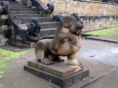 g3/09/268309/3/53875014.13guardianlion.jpg