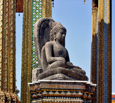 Buddha image in Borobudur style, profile