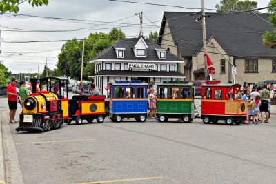 Minature train for Centennial