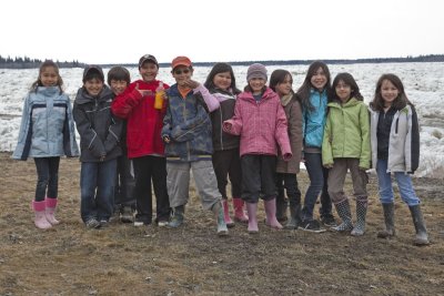 School children watching the breakup of the Moose River 2009 April 30th