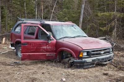 Vehicle at start of winter road