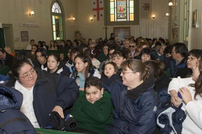 Full church for a wedding