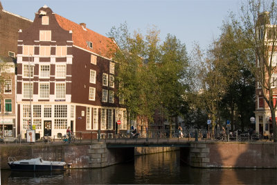 Off Nieuw Markt