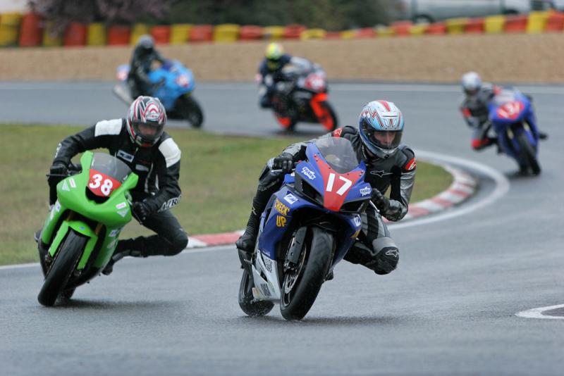 Coupe de France Motos sur le circuit Carole