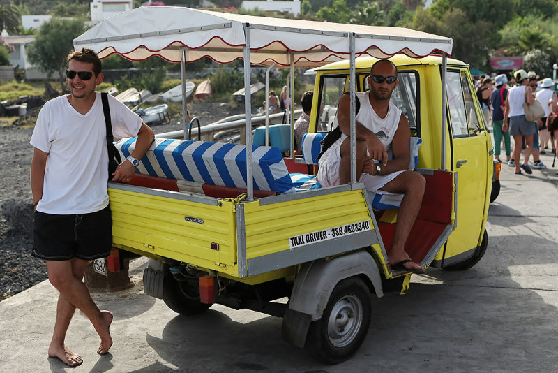 Visite du village de Stromboli sur lle du mme nom