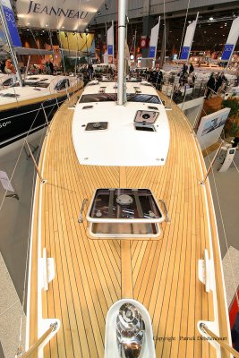 346 Salon nautique de Paris 2009 - IMG_0317 DxO Pbase.jpg