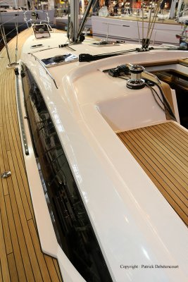 350 Salon nautique de Paris 2009 - MK3_0620 DxO Pbase.jpg