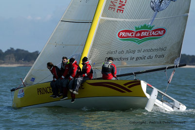 105 - Spi Ouest France 2010 - Dimanche 4 avril - MK3_4765_DxO WEB.jpg