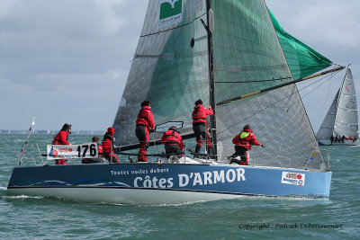 562 - Spi Ouest France 2010 - Dimanche 4 avril - MK3_5327_DxO WEB.jpg