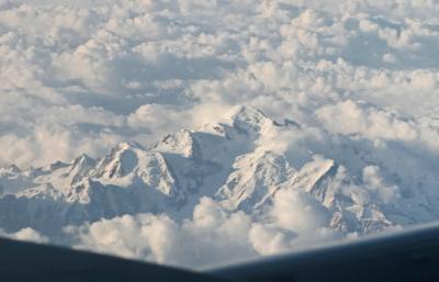 June 2005 - Our flight to Santorini